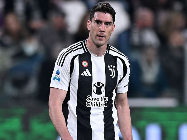Juventus Tawarkan Dusan Vlahovic ke Newcastle United
